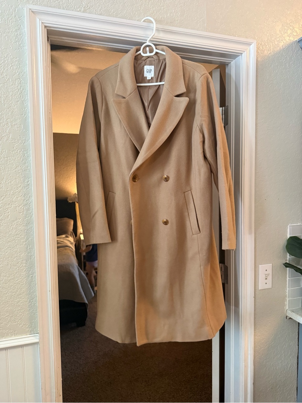GAP women’s Double-Breasted Camel Wool Blend trench